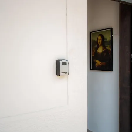 Zoufi Cozy Living شقة *